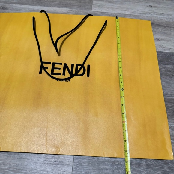 Fendi Shopping Bag Authentic 19,5x24,5x8 - Picture 2 of 4
